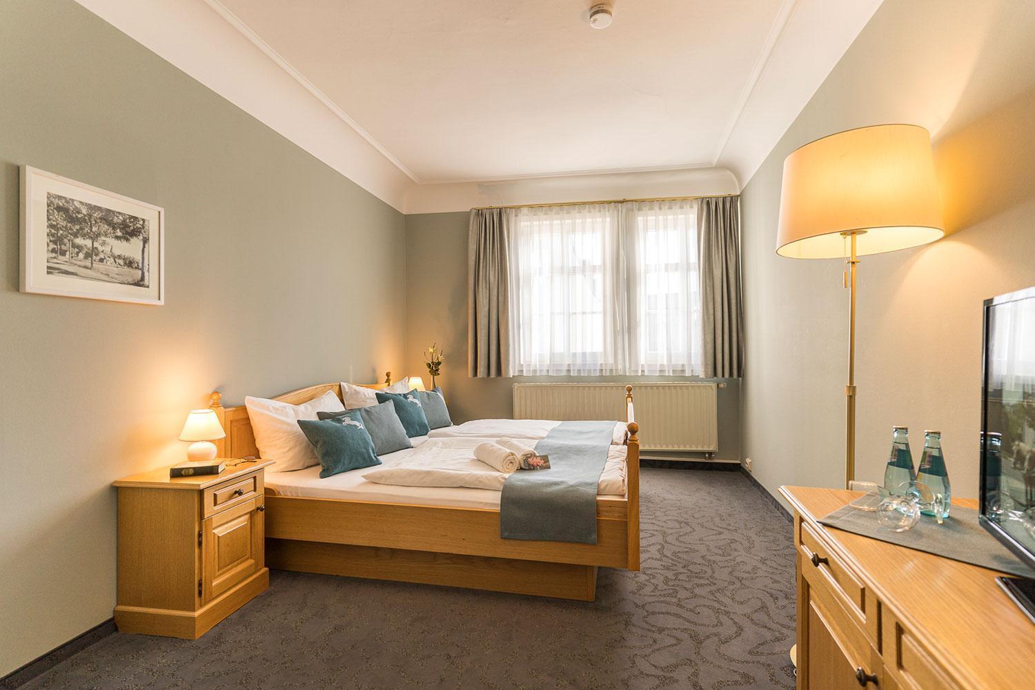 Hotel Ross Zwönitz المظهر الخارجي الصورة